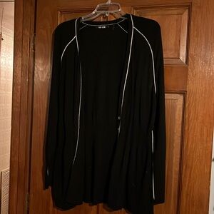 Nic & Zoe button front sweater , tunic length. Size XL